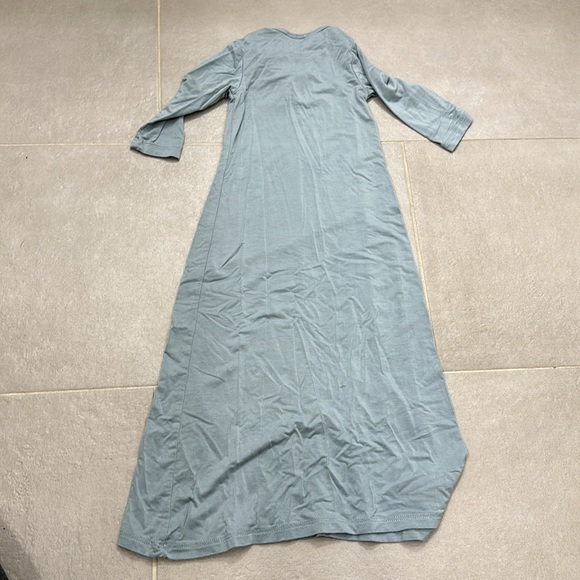 Worn once! Dwell and Slumber baby gown - Picture 10 of 11